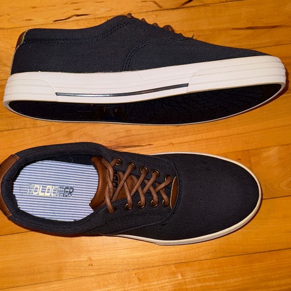 NWOT GOLD DEER Men’s dark jean/brown leather sneakers! Size 7.5 Unisex - Picture 4 of 8